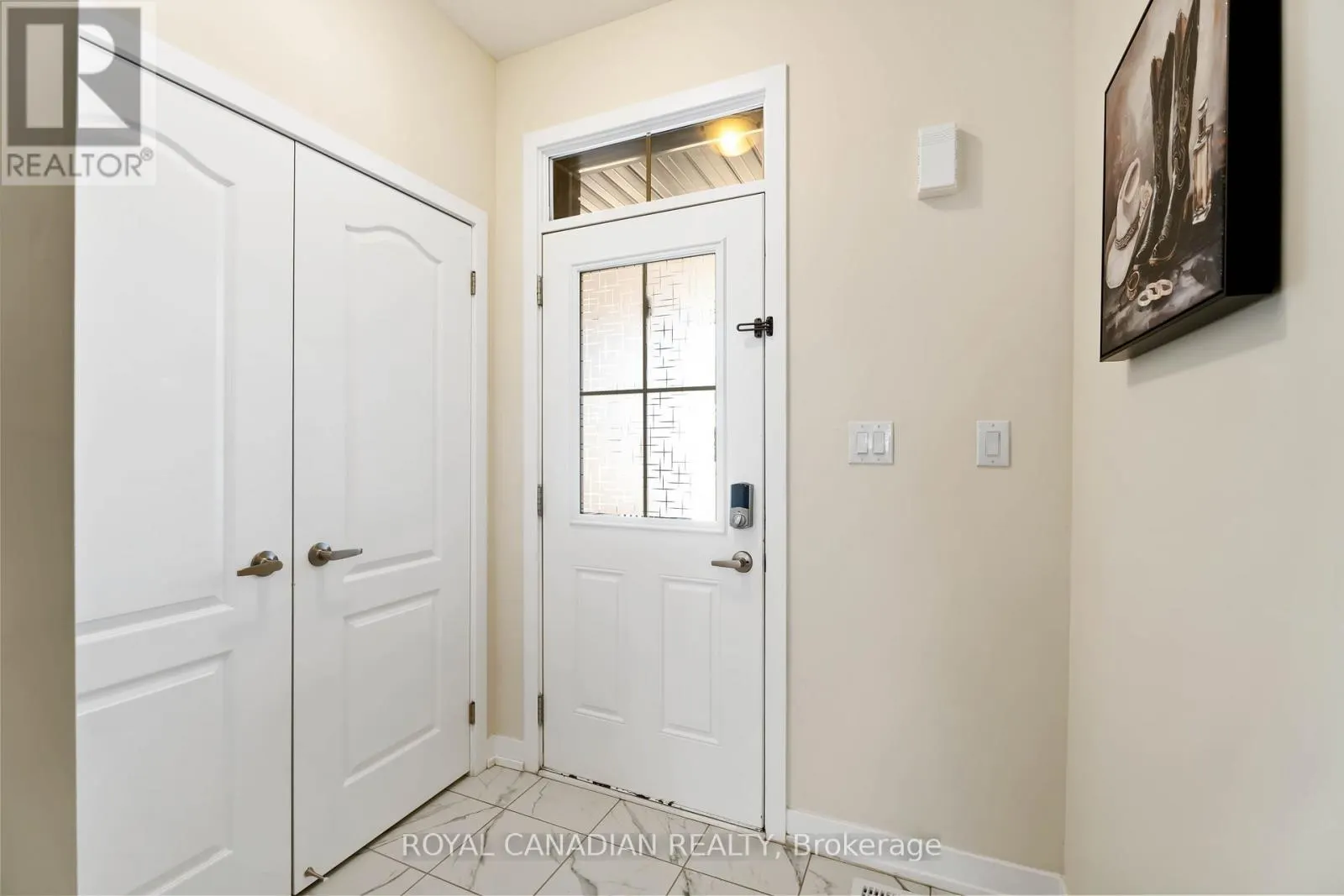 10 LEMON AVENUE