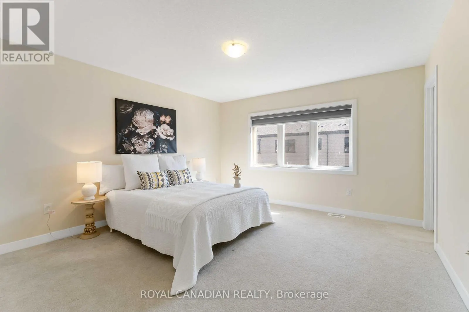 10 LEMON AVENUE