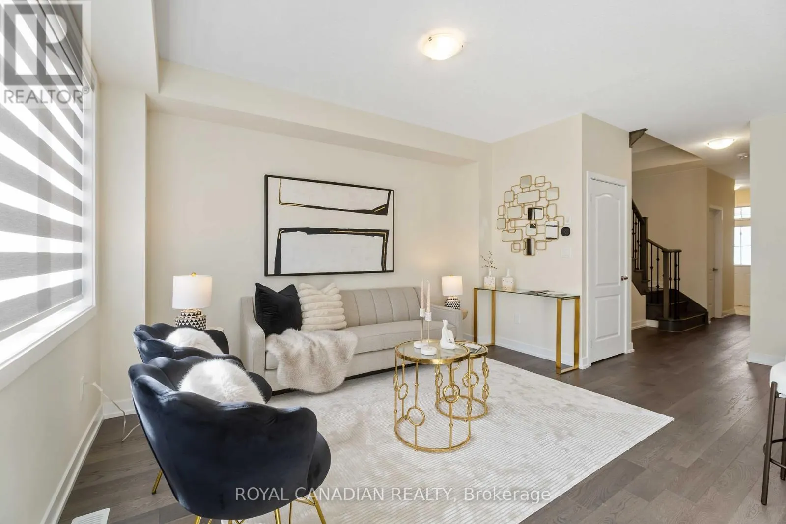 10 LEMON AVENUE