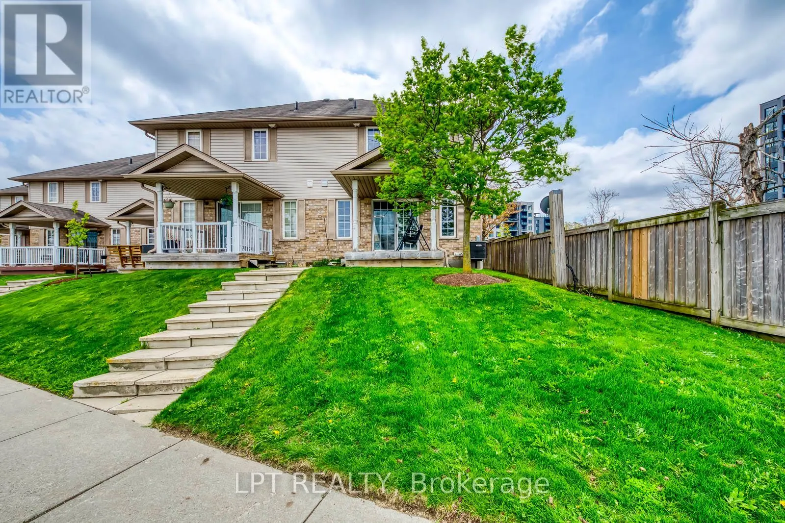 6 - 10 FALLOWFIELD DRIVE