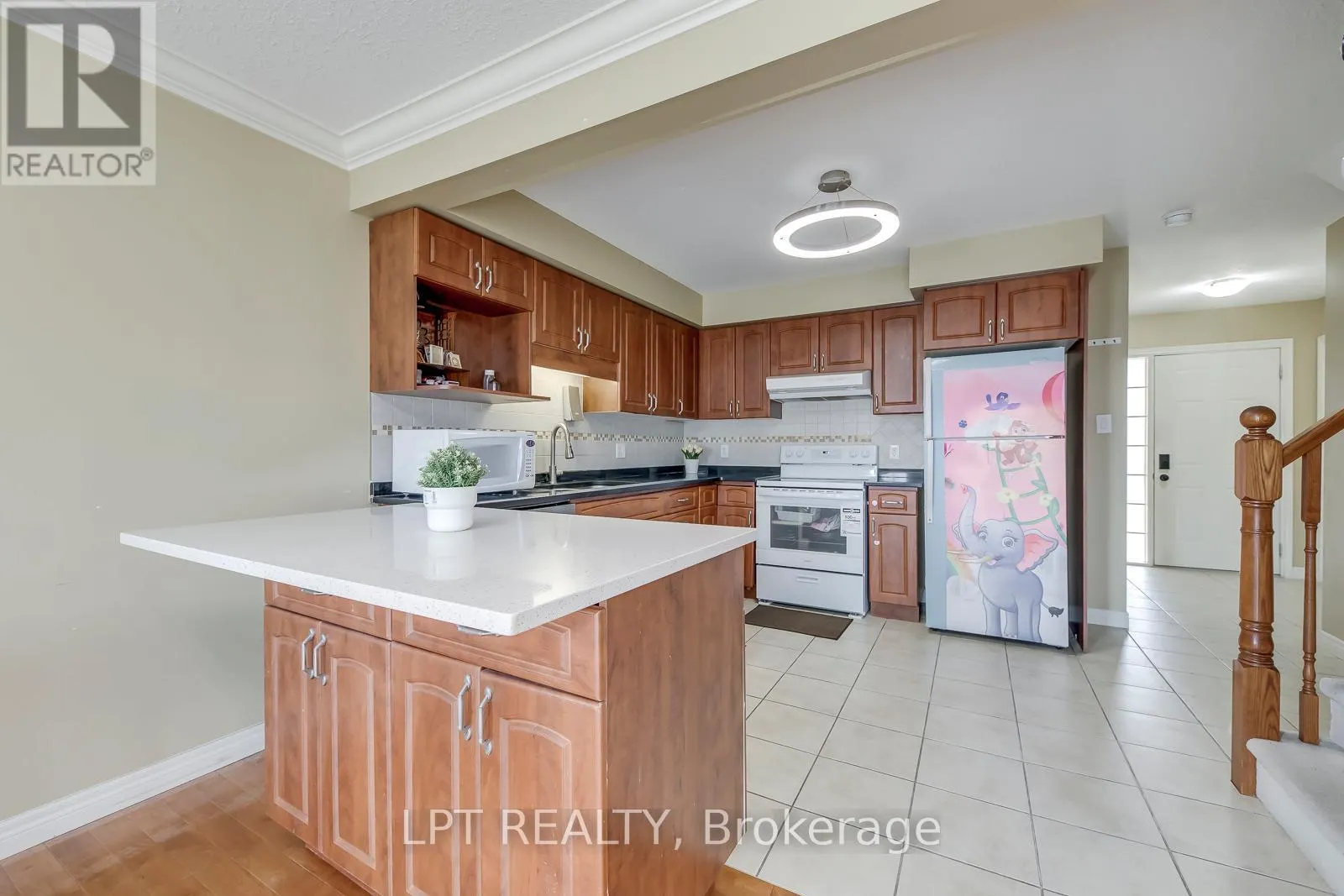 6 - 10 FALLOWFIELD DRIVE