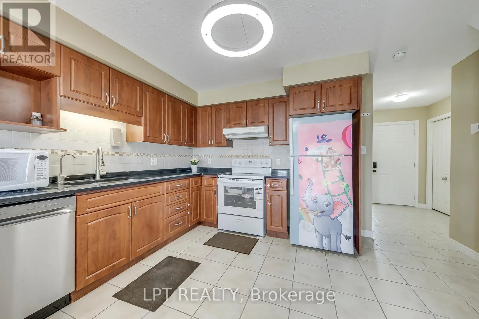 6 - 10 FALLOWFIELD DRIVE