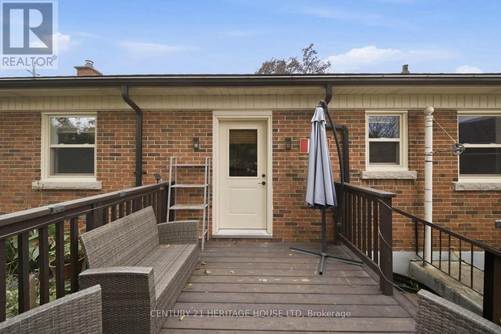 83 FAIRVIEW DRIVE