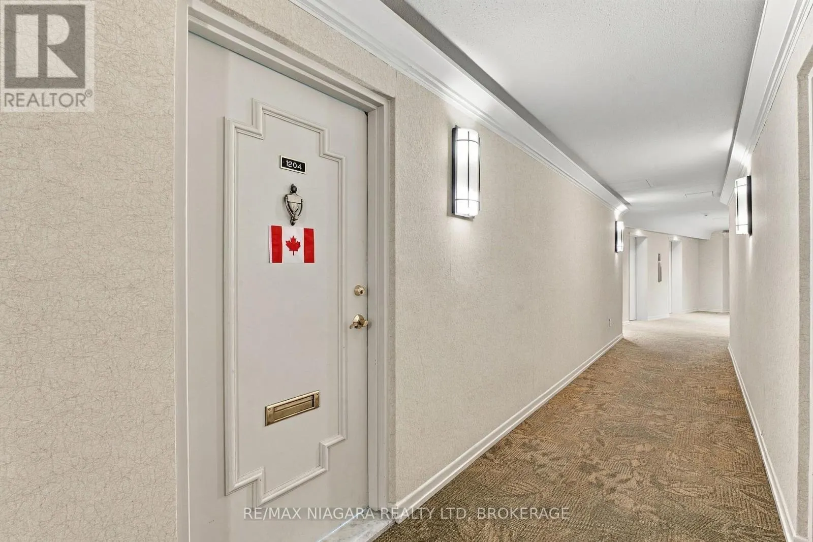 1204 - 15 TOWERING HEIGHTS BOULEVARD #1204