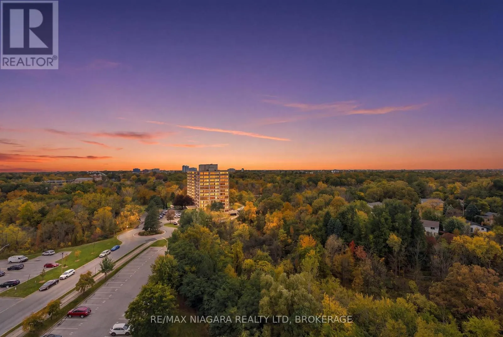 1204 - 15 TOWERING HEIGHTS BOULEVARD #1204