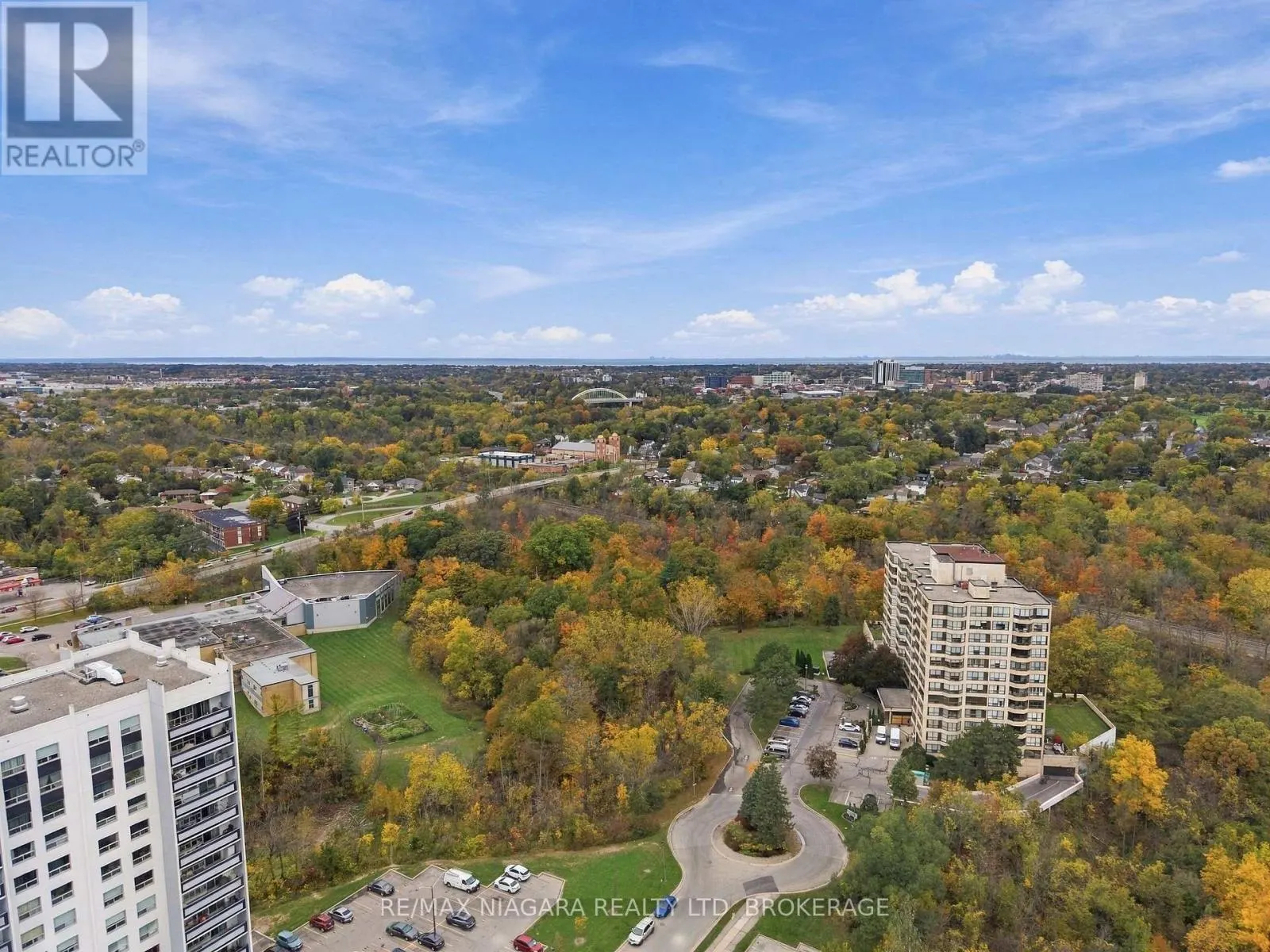1204 - 15 TOWERING HEIGHTS BOULEVARD #1204
