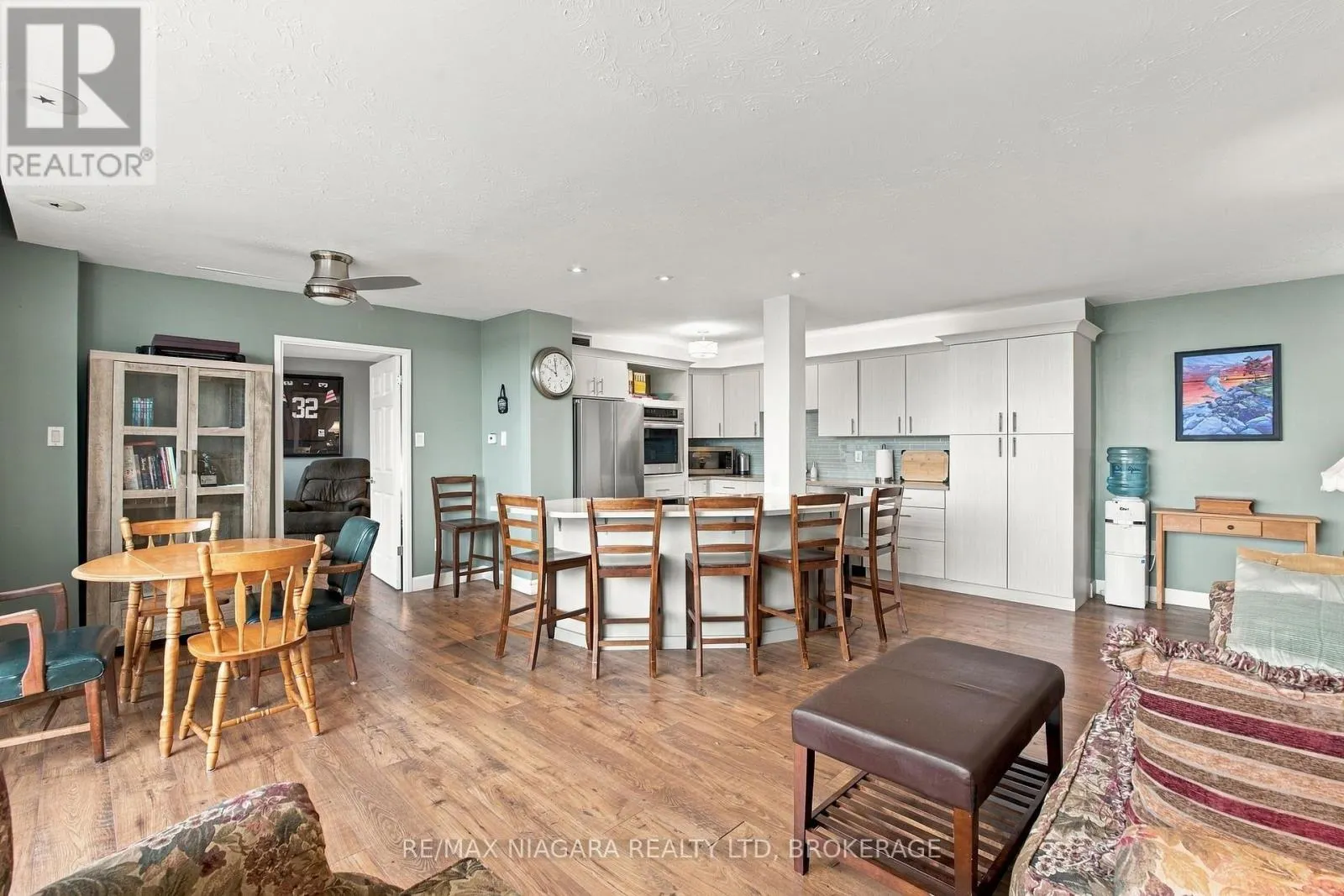 1204 - 15 TOWERING HEIGHTS BOULEVARD #1204