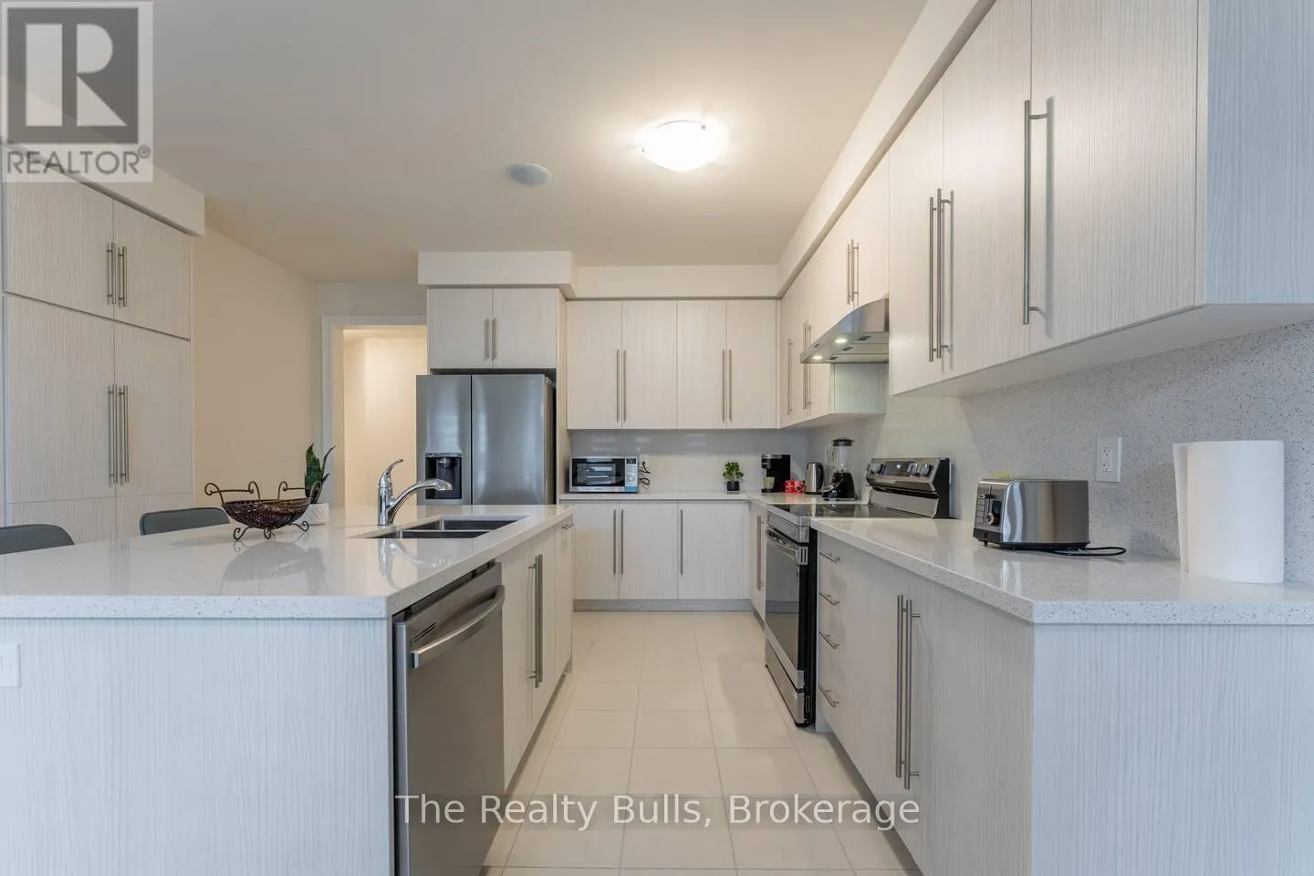 89 GLEDHILL CRESCENT