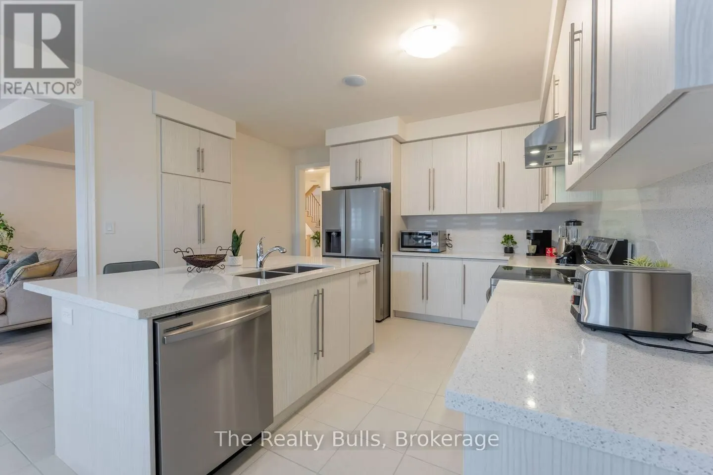 89 GLEDHILL CRESCENT