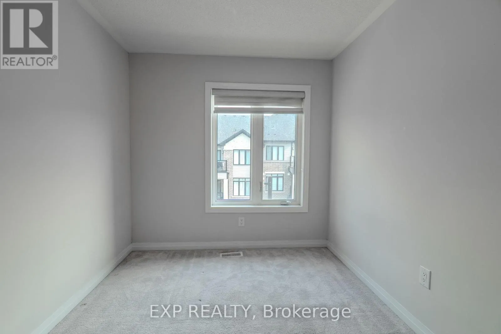 1207 - 585 COLBORNE ST STREET