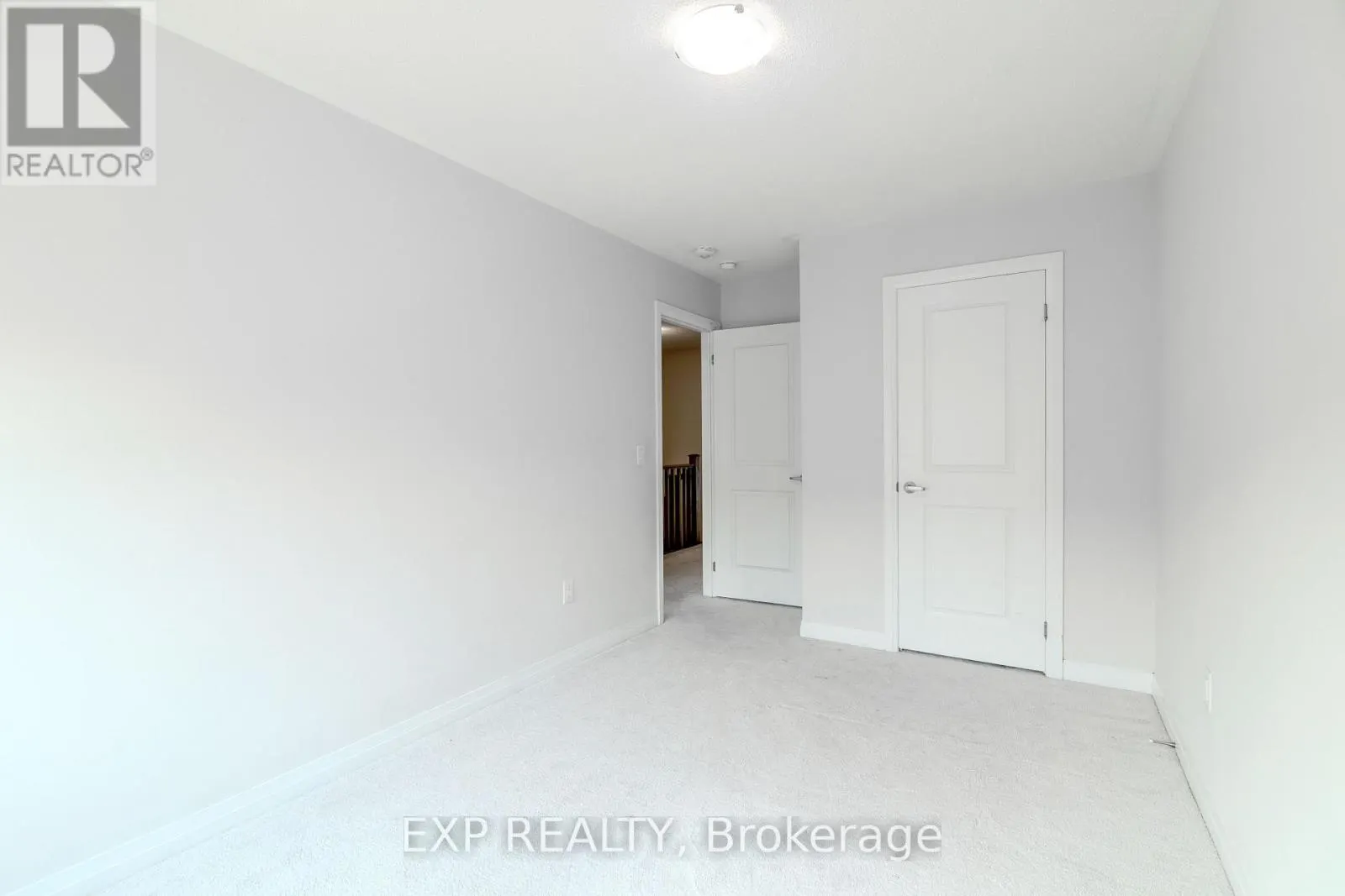 1207 - 585 COLBORNE ST STREET