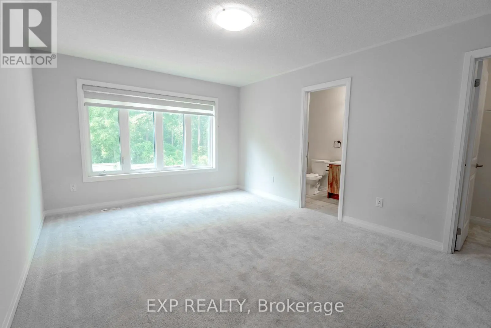 1207 - 585 COLBORNE ST STREET