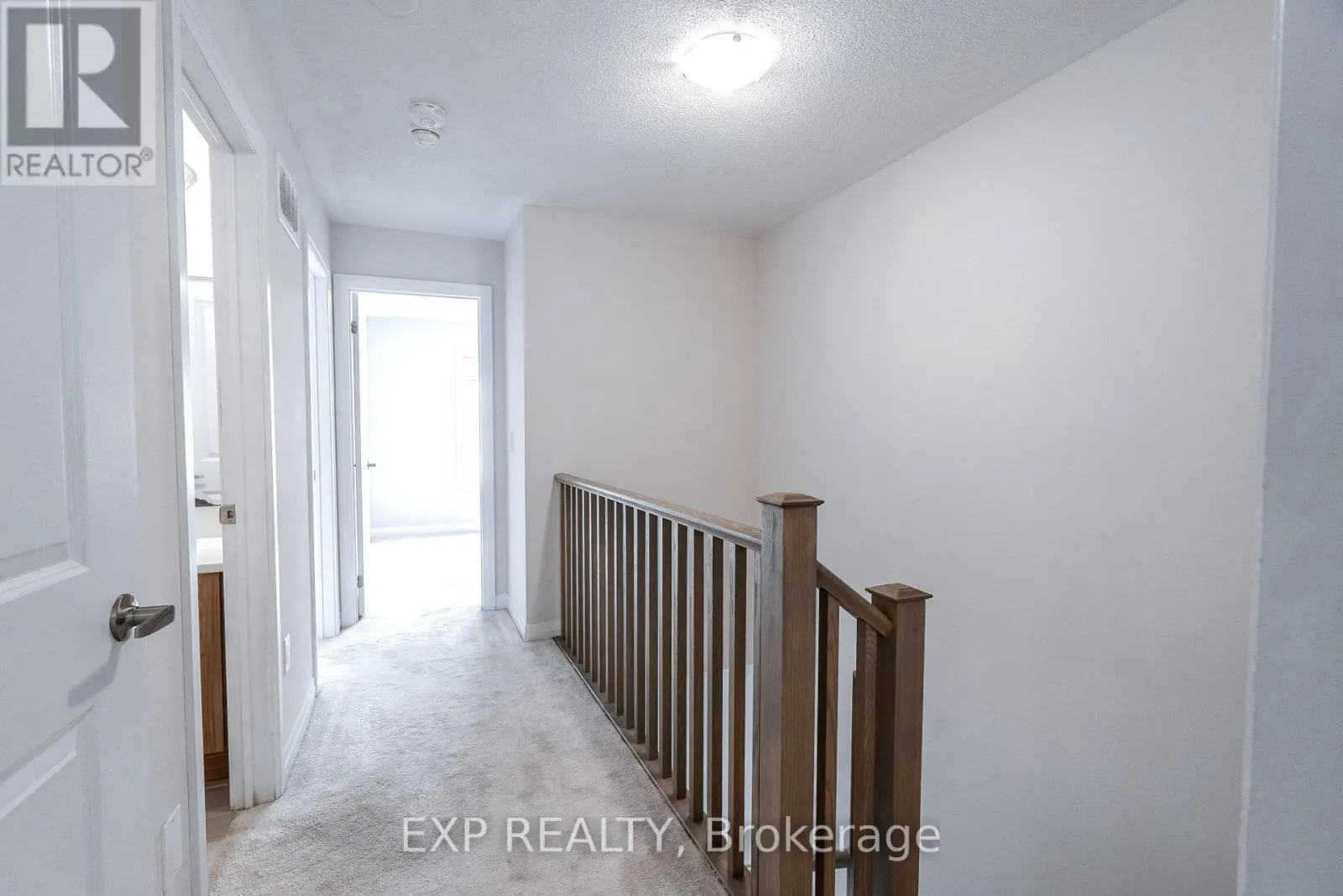 1207 - 585 COLBORNE ST STREET
