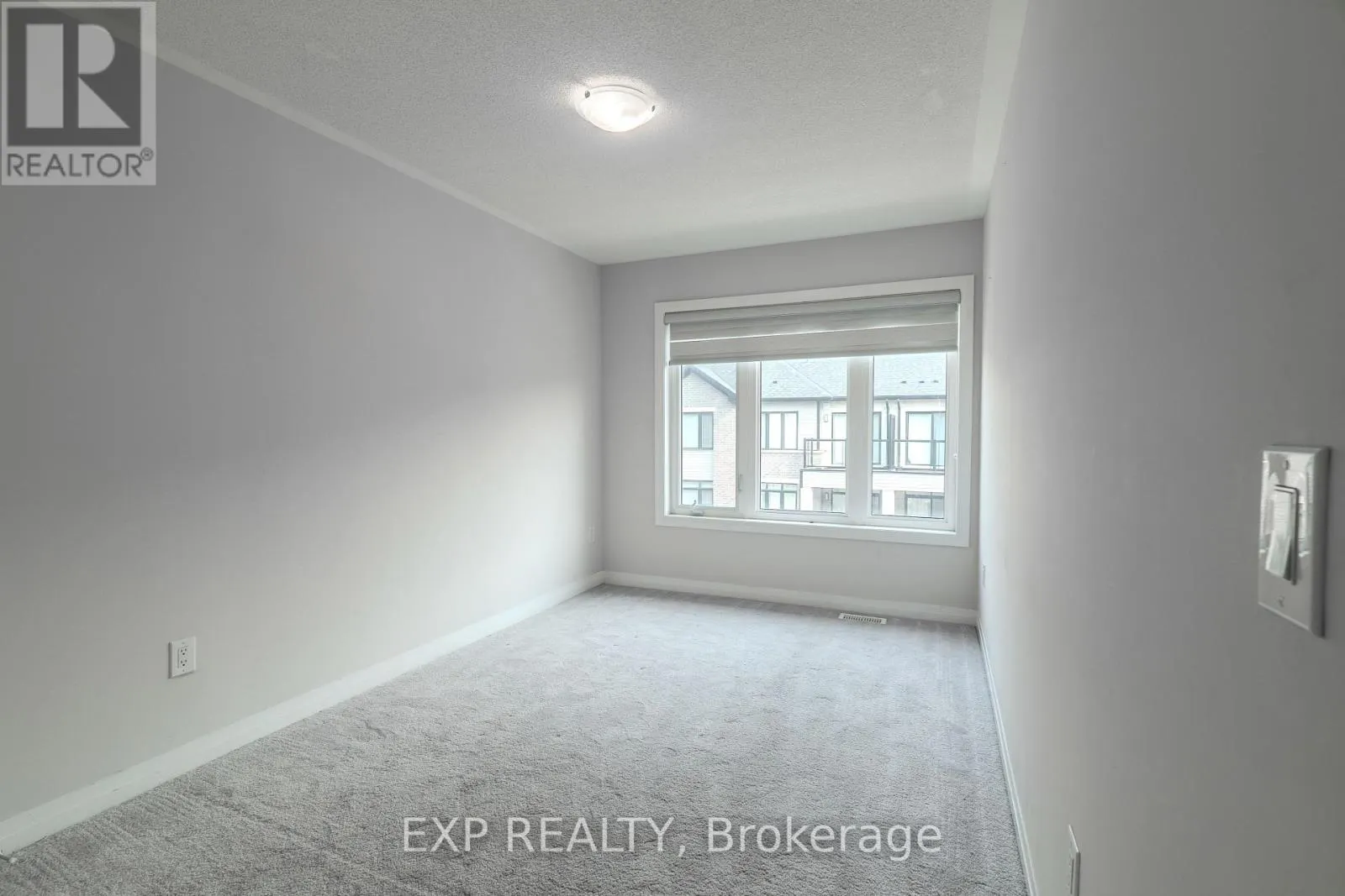 1207 - 585 COLBORNE ST STREET