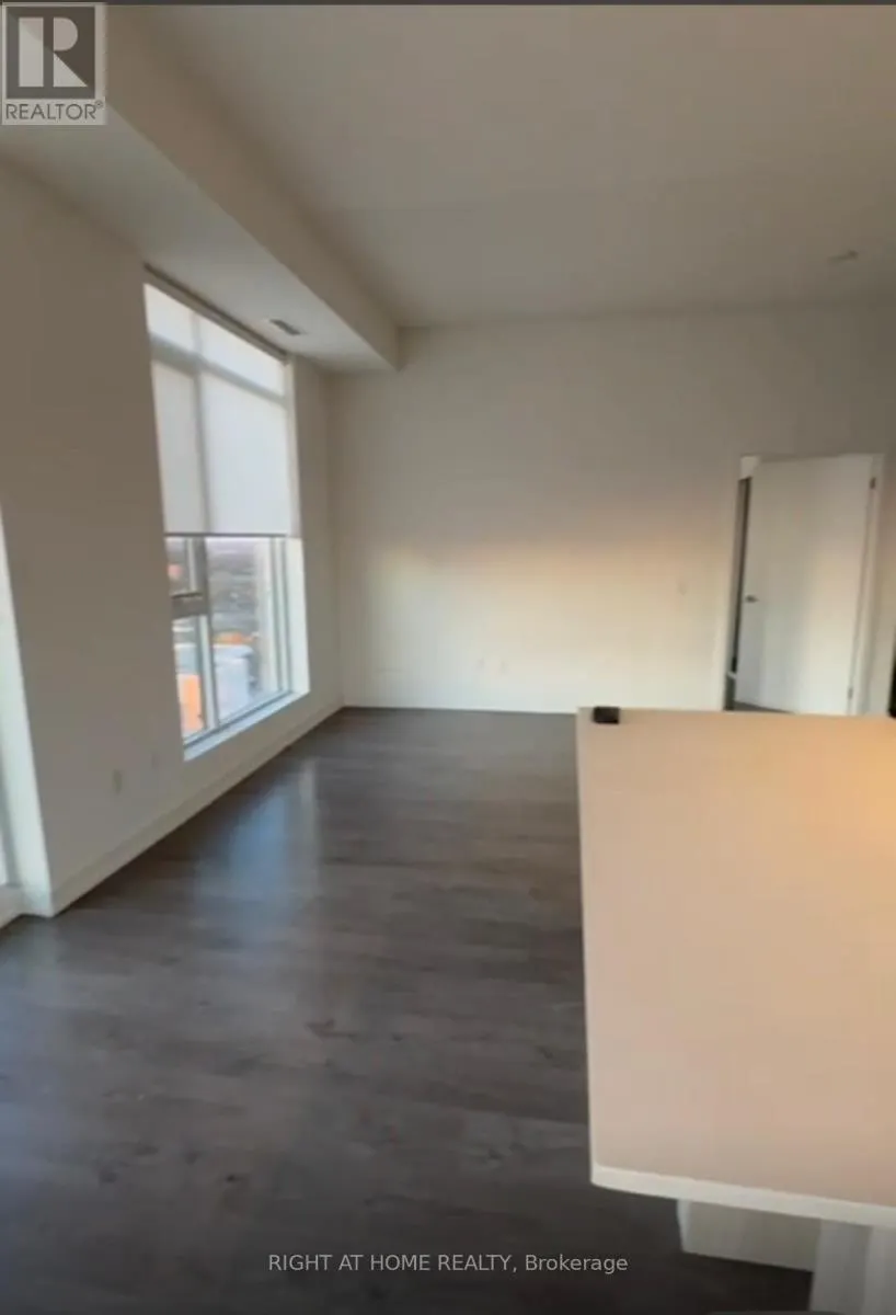 9 - 55 DUKE STREET W