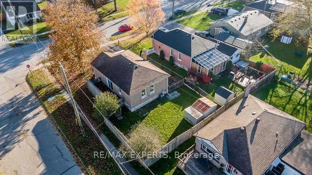 529 BURNHAM STREET