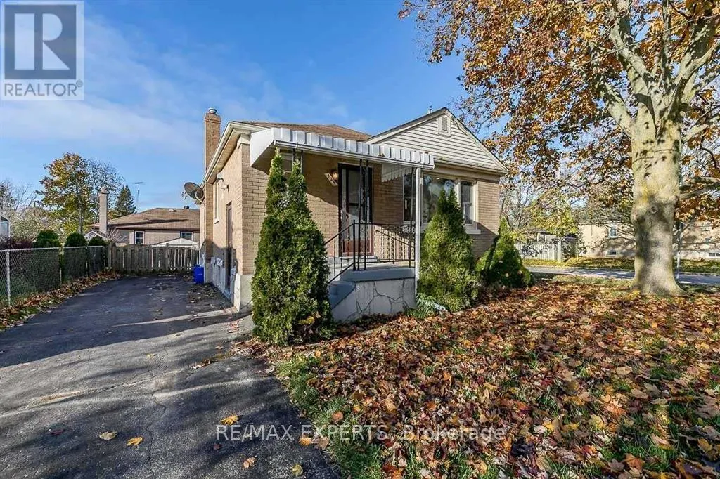 529 BURNHAM STREET