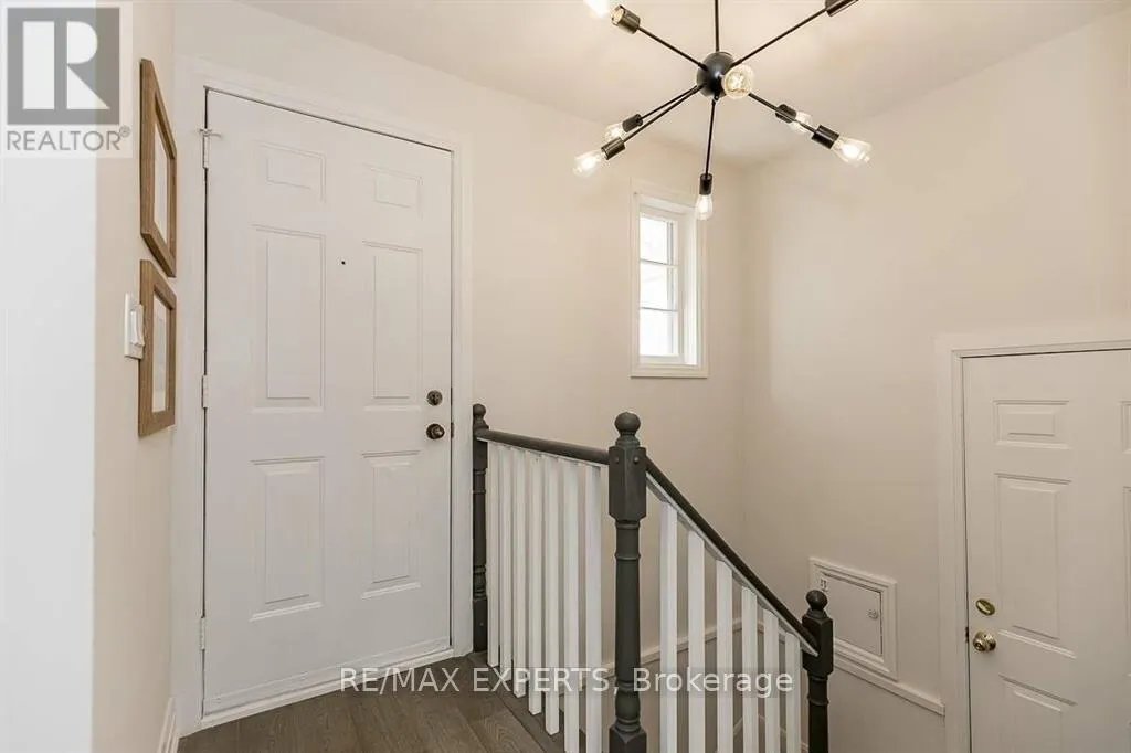 529 BURNHAM STREET