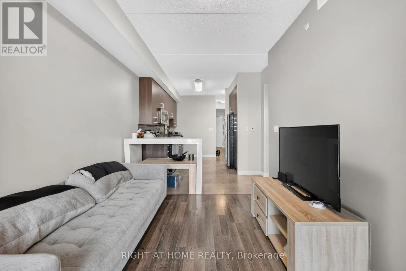B508 - 62 BALSAM STREET