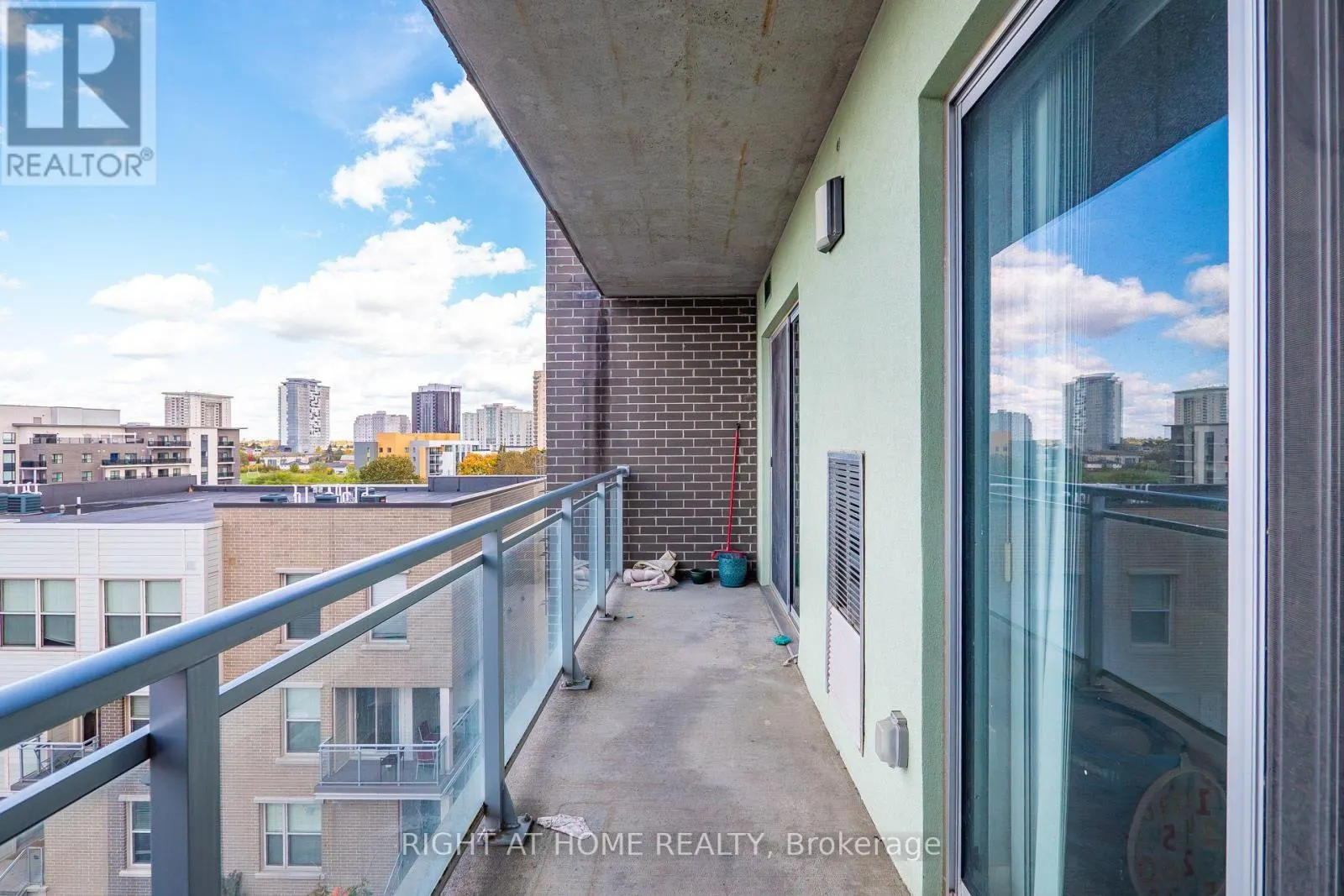 B508 - 62 BALSAM STREET