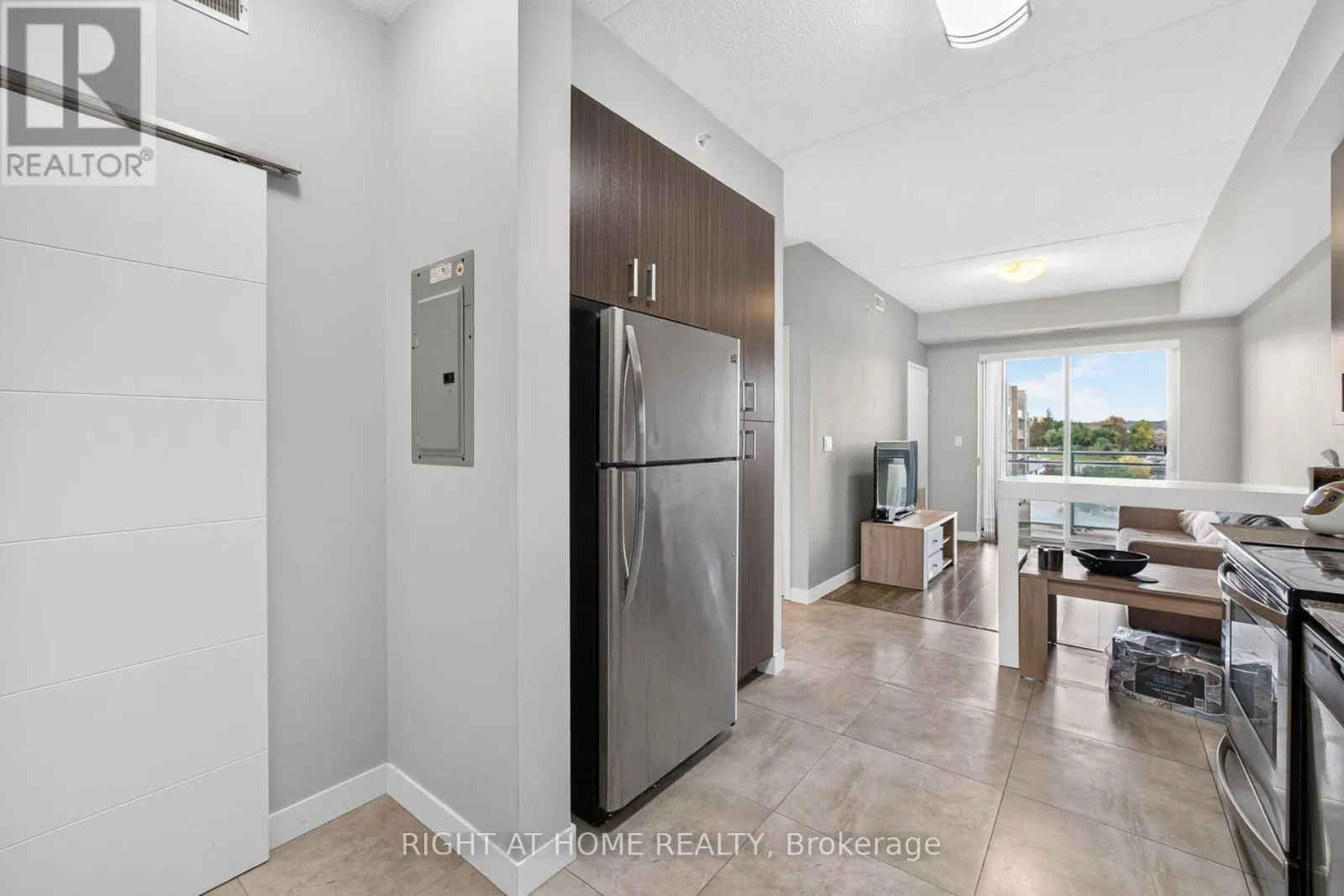 B508 - 62 BALSAM STREET