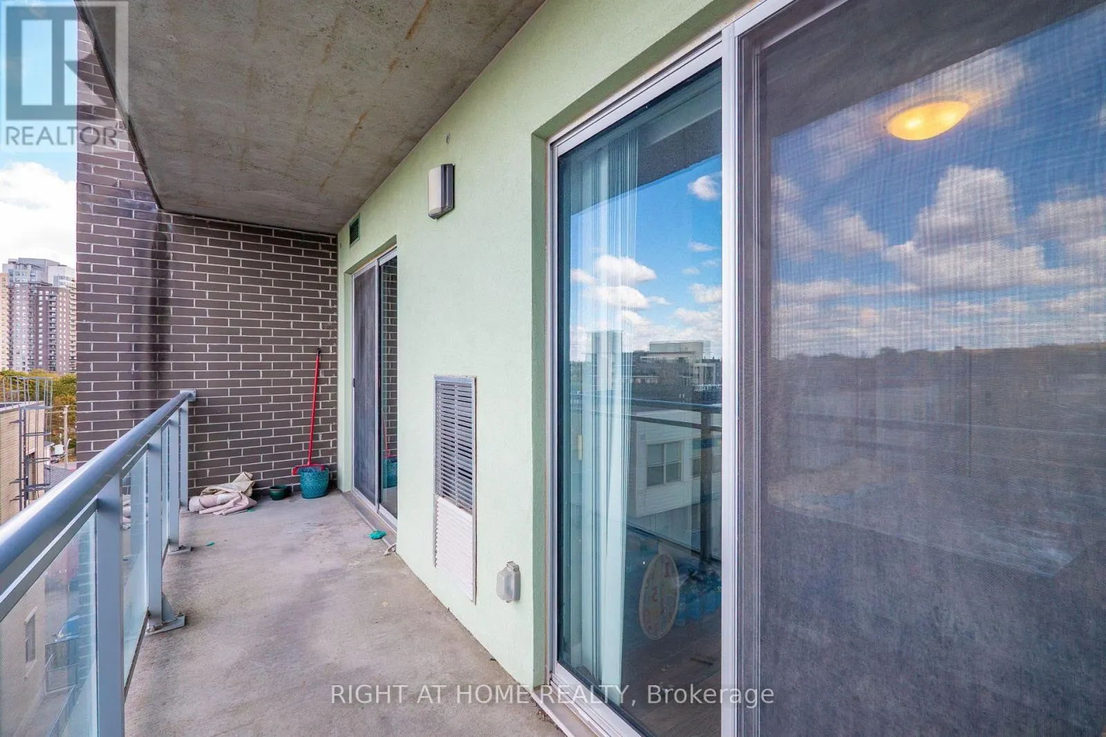 B508 - 62 BALSAM STREET