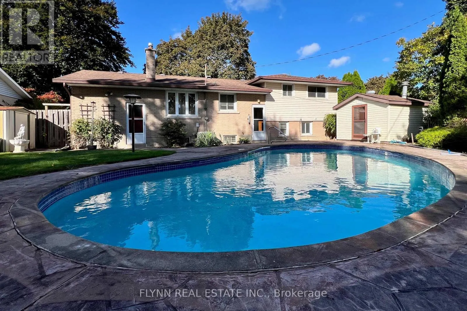 70 RICHELIEU DRIVE