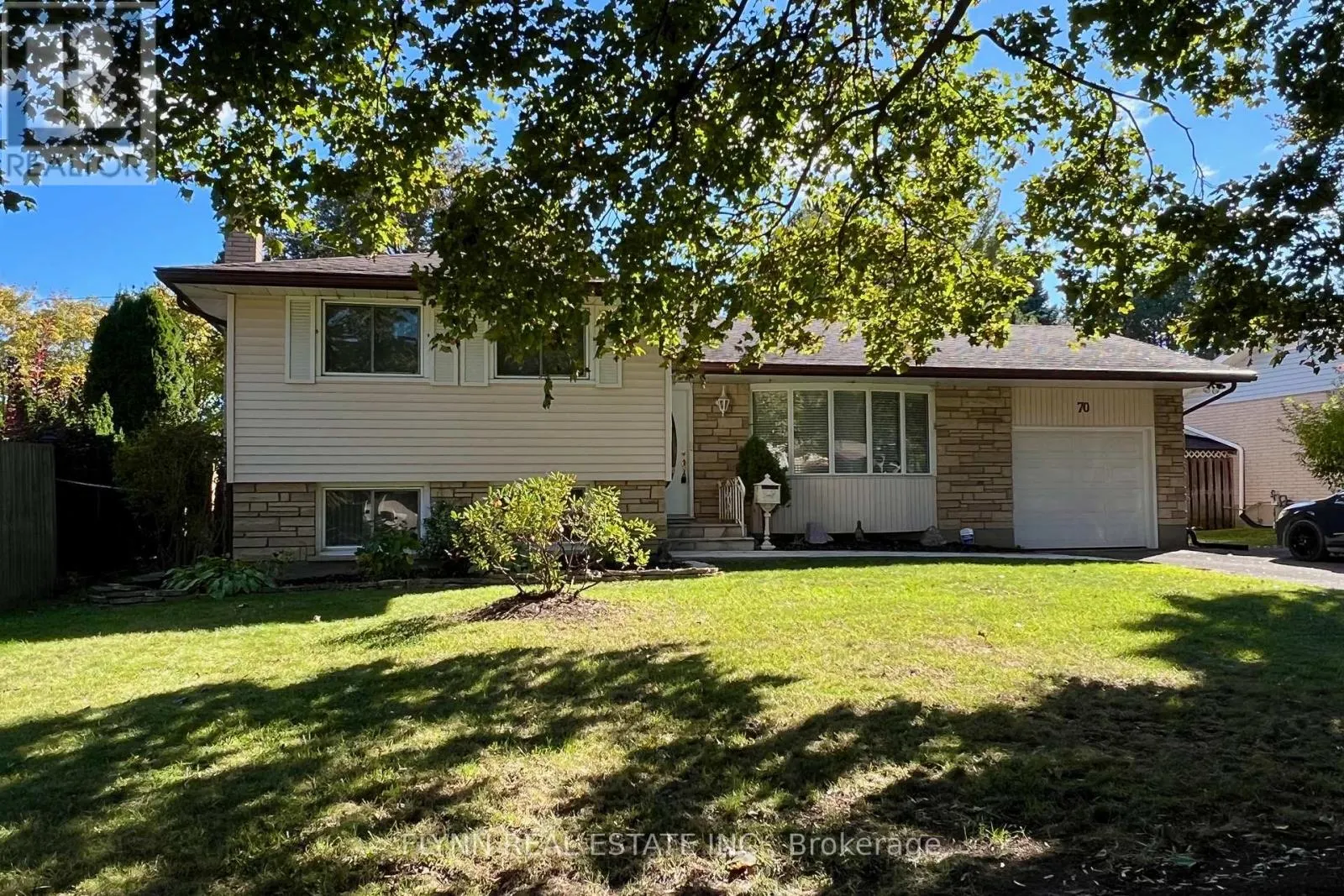 70 RICHELIEU DRIVE