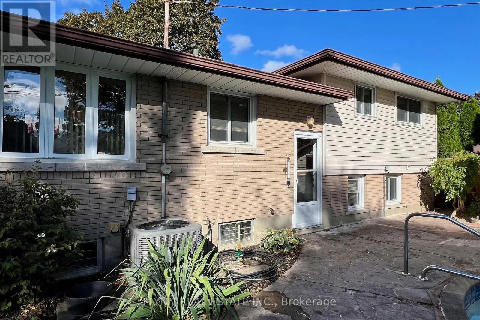 70 RICHELIEU DRIVE