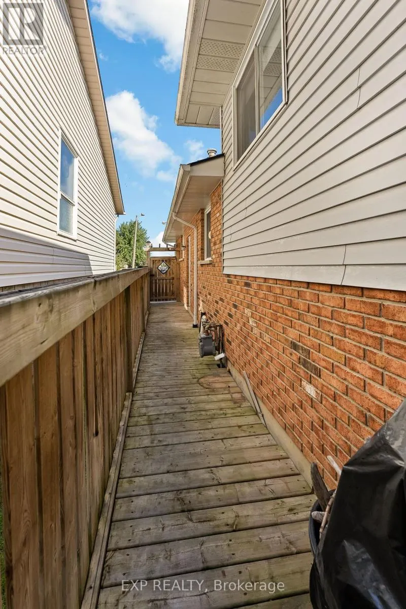 124 ST AUGUSTINE DRIVE