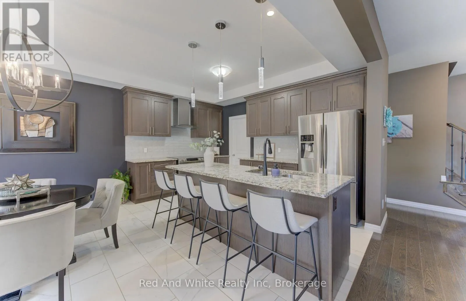428 FREURE DRIVE