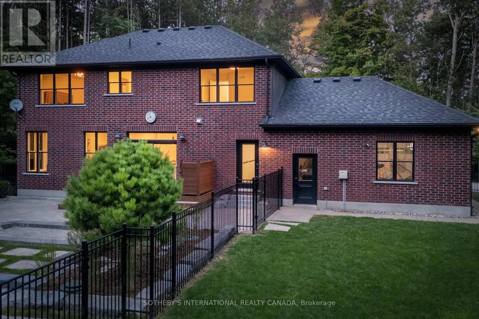 4498 CONCESSION 11 ROAD