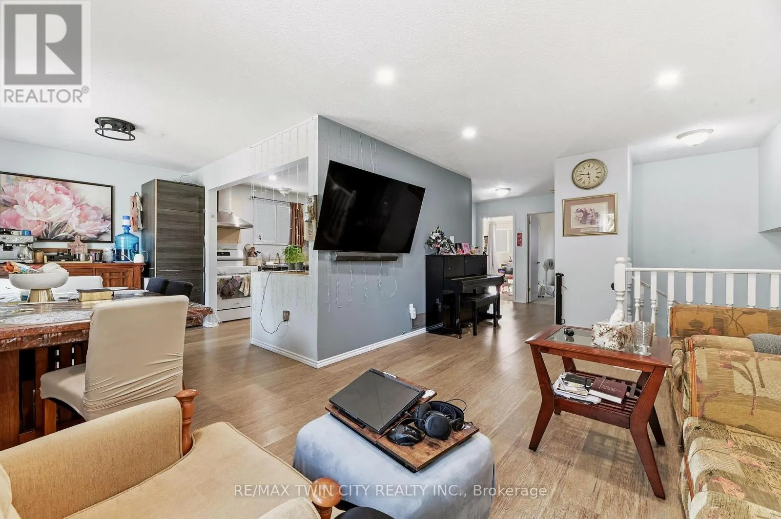 82 BEAVER CRESCENT