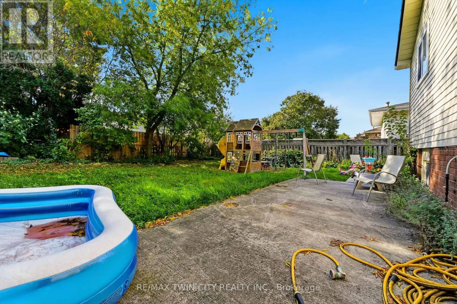 82 BEAVER CRESCENT