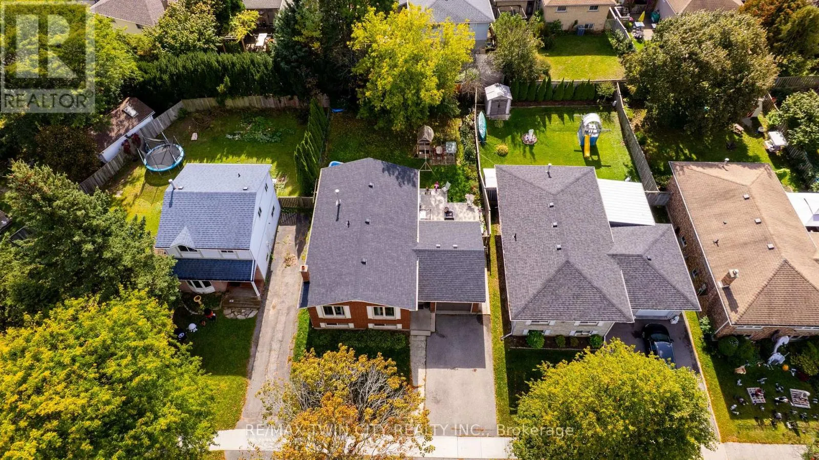 82 BEAVER CRESCENT