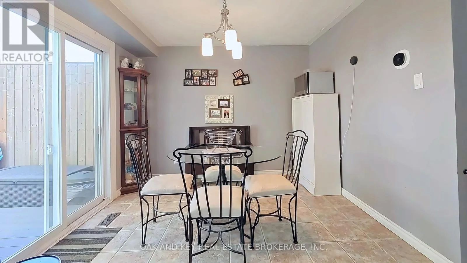 25 TIMBERLANE CRESCENT