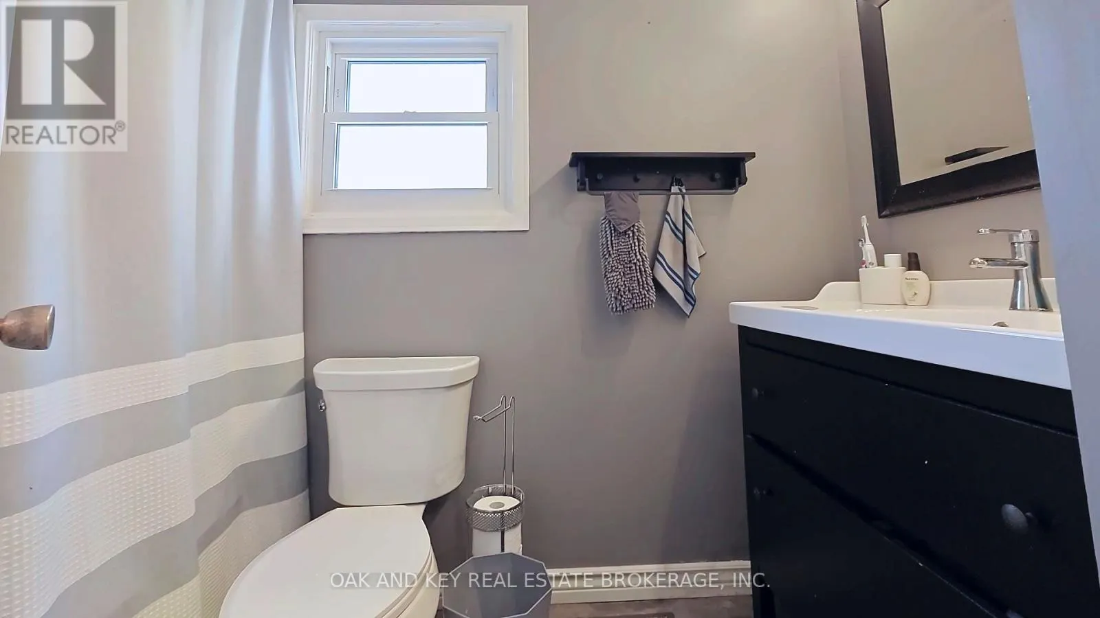 25 TIMBERLANE CRESCENT