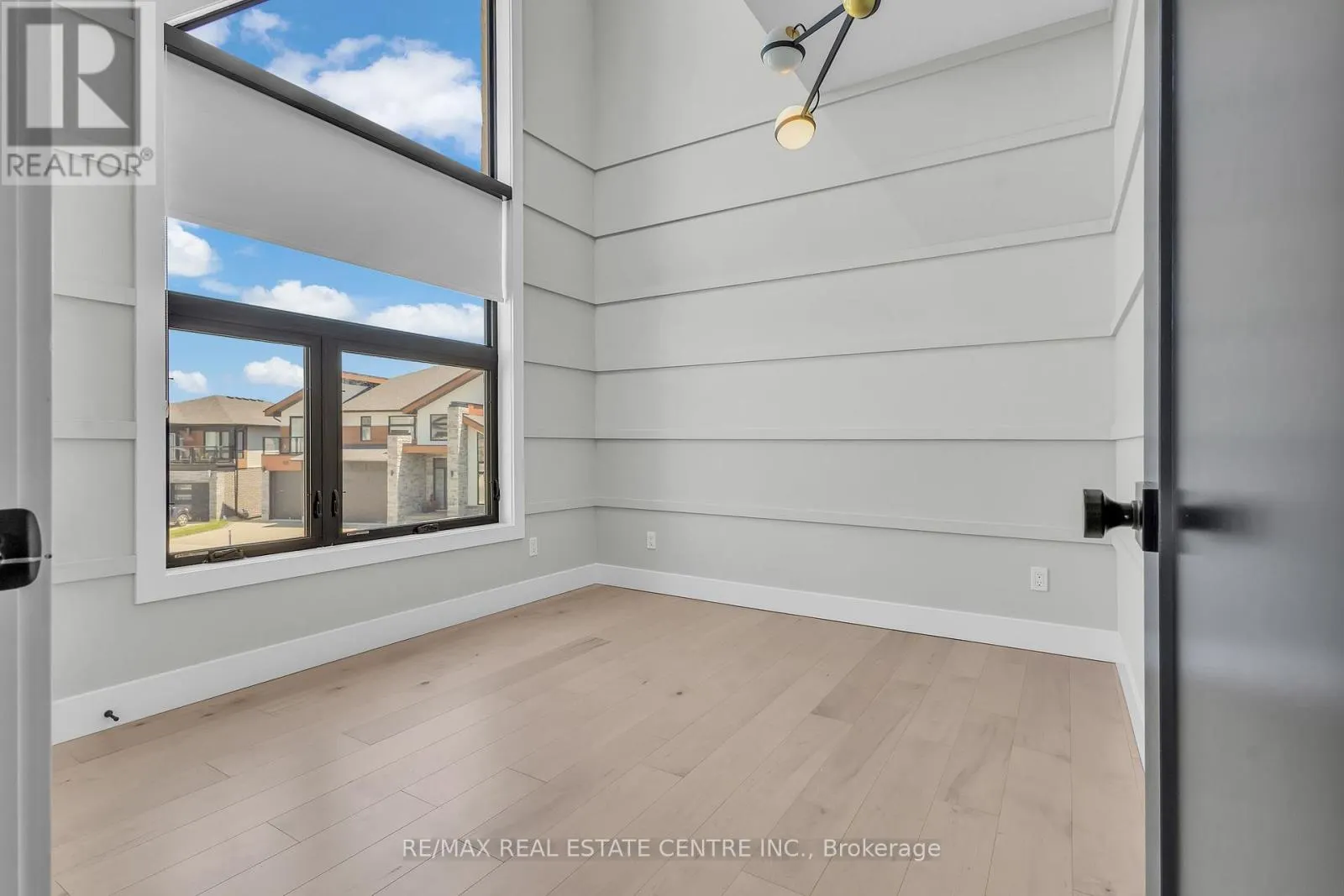 920 THOMAS PEDDER COURT