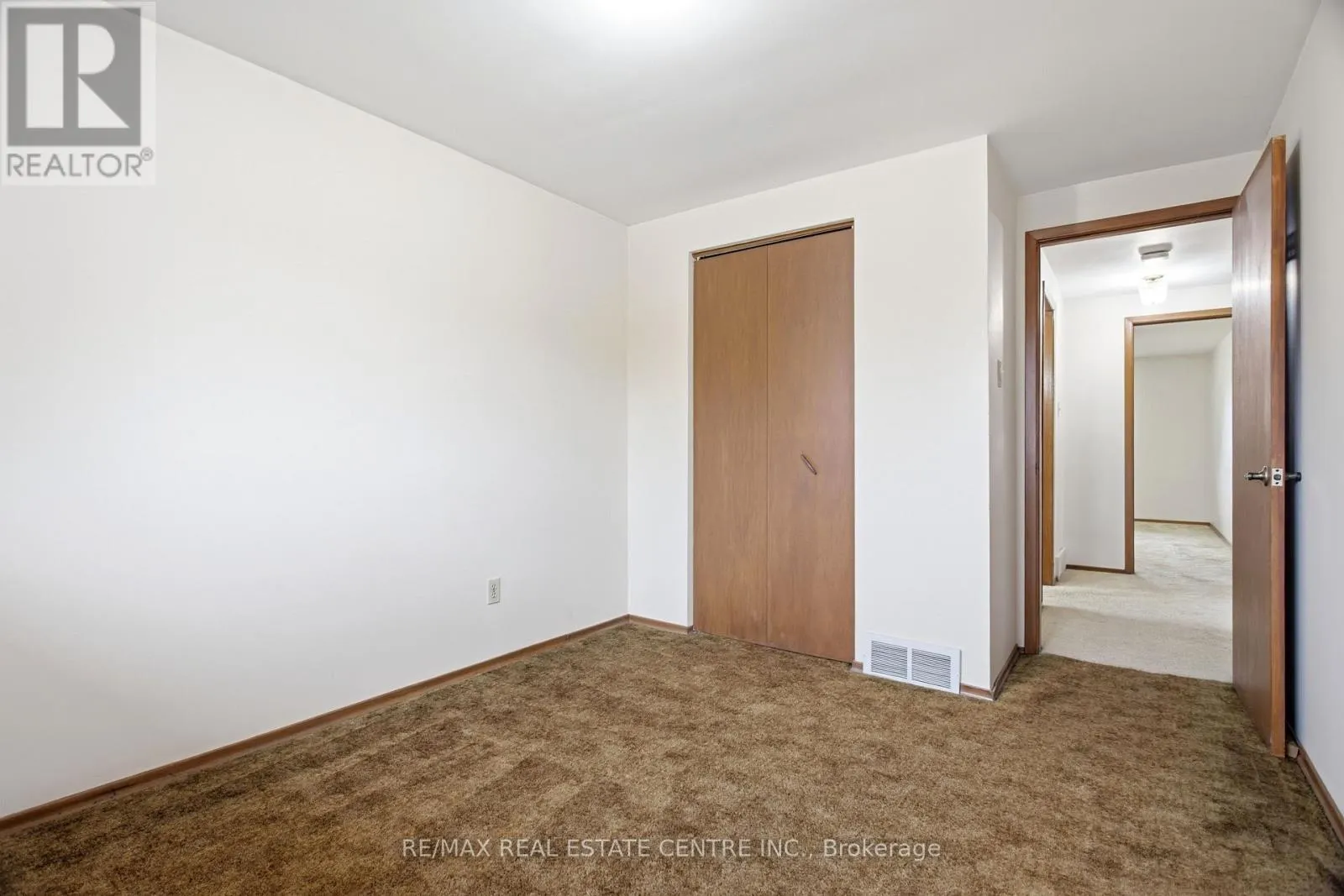 39 SEBAS COURT