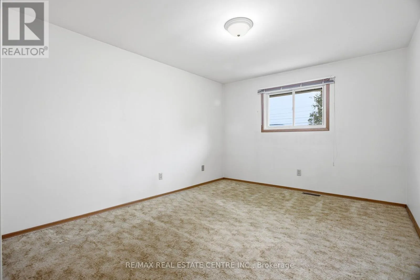 39 SEBAS COURT