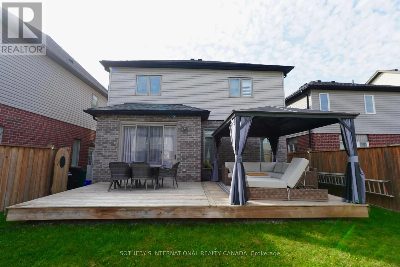 356 FREURE DRIVE