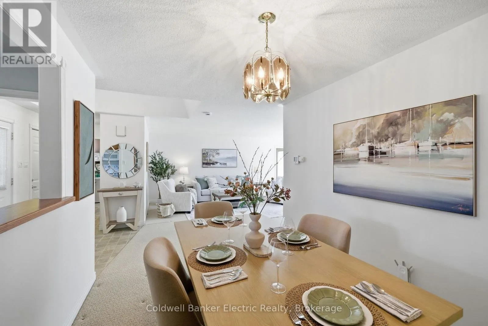 40 - 300 FRANMOR DRIVE #40