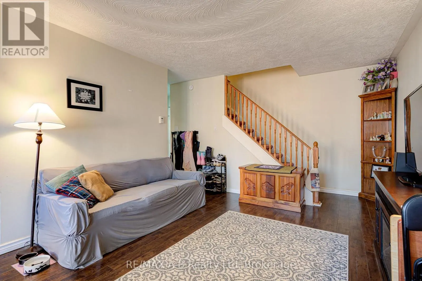7 - 300 TRAYNOR AVENUE #7