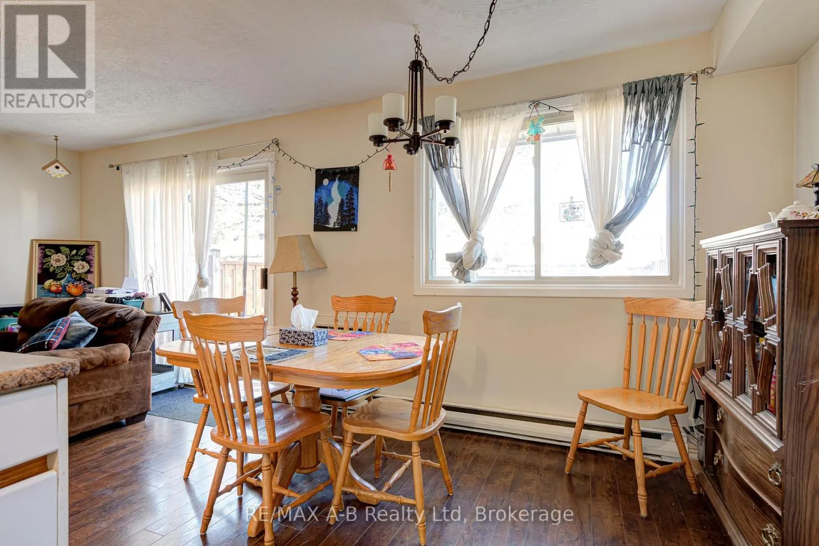 7 - 300 TRAYNOR AVENUE #7