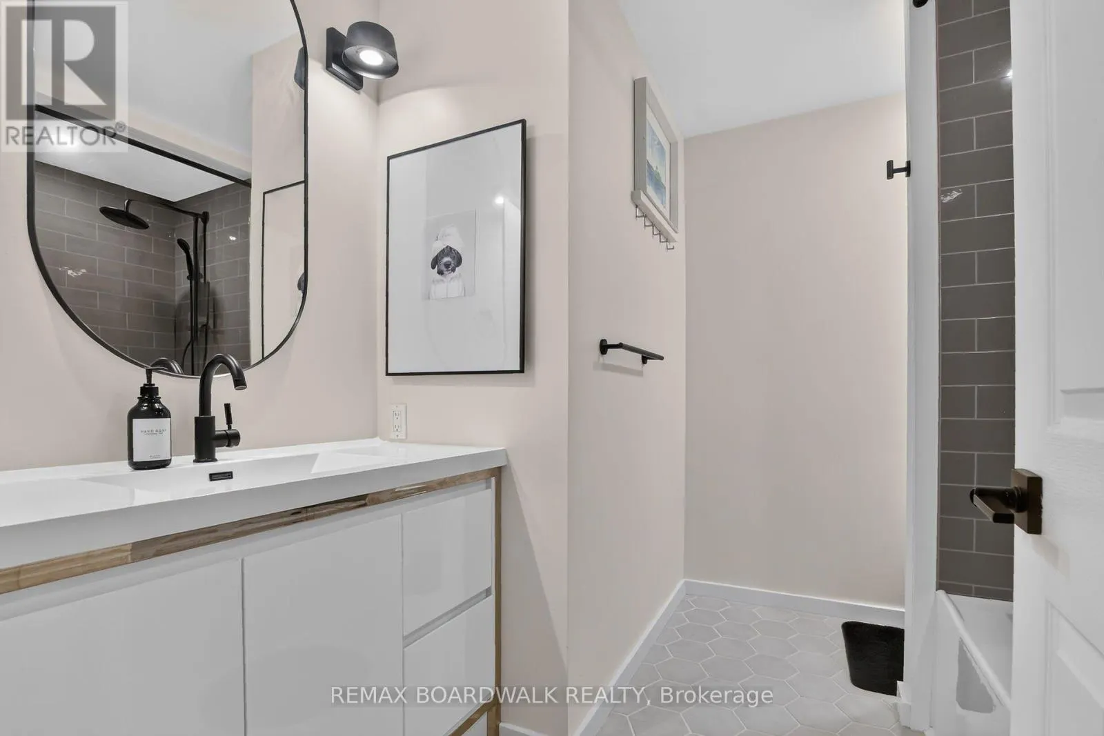 994 ROCKY HARBOUR CRESCENT