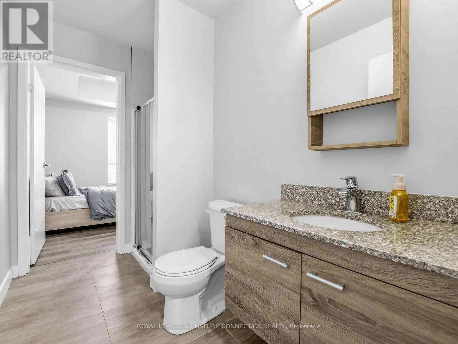 602 - 318 SPRUCE STREET