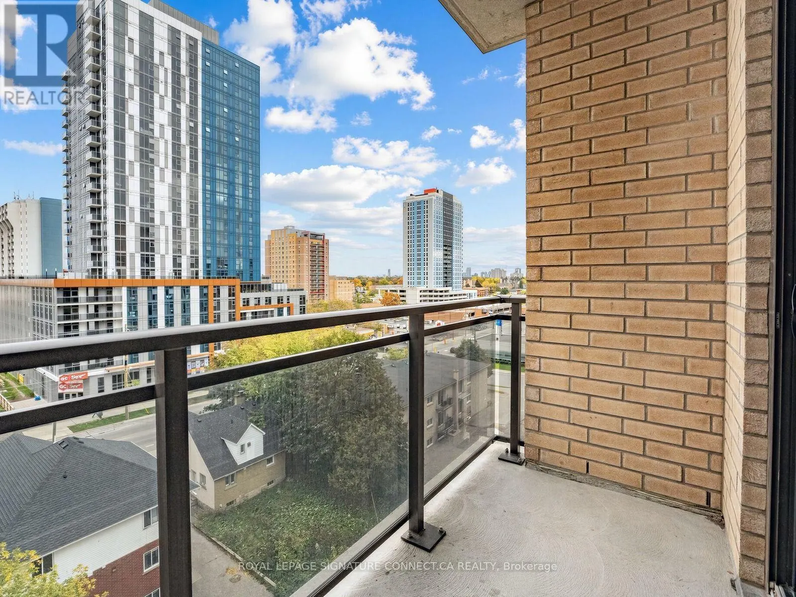 602 - 318 SPRUCE STREET