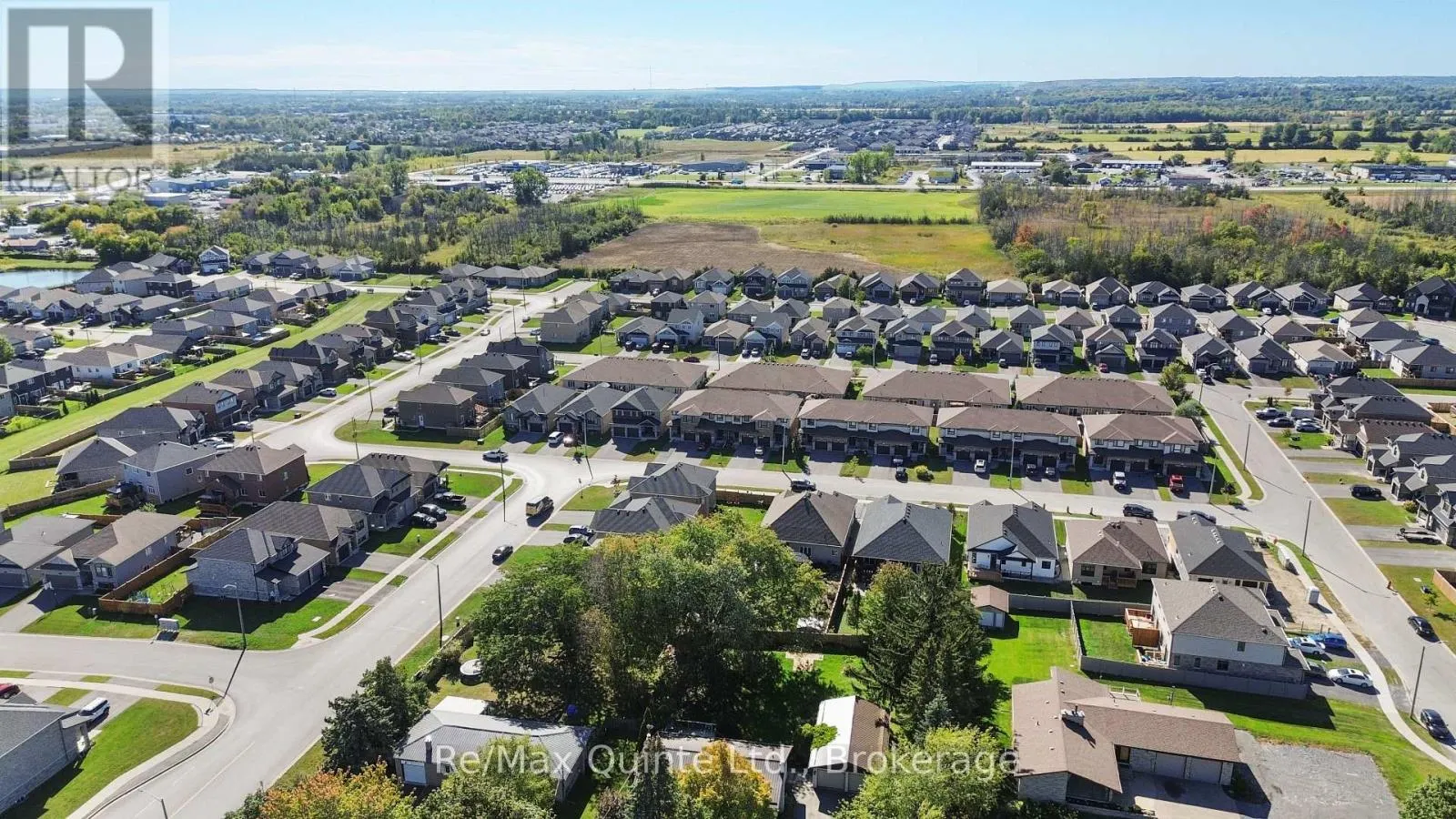 46 COTTONWOOD DRIVE