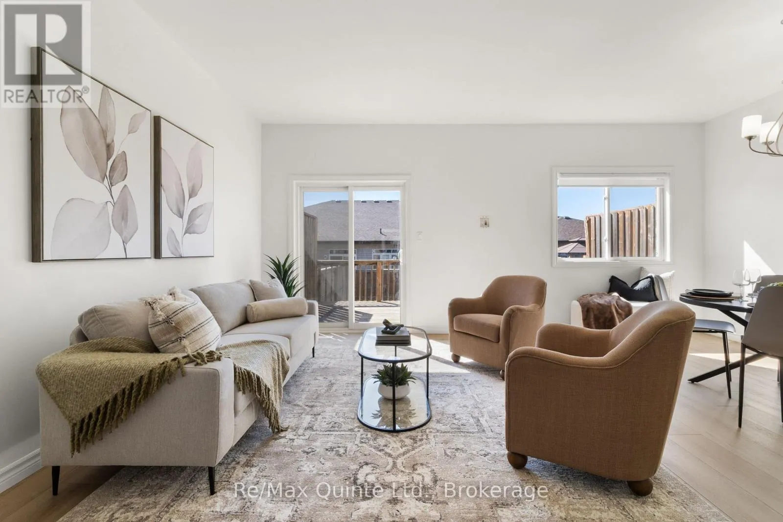 46 COTTONWOOD DRIVE