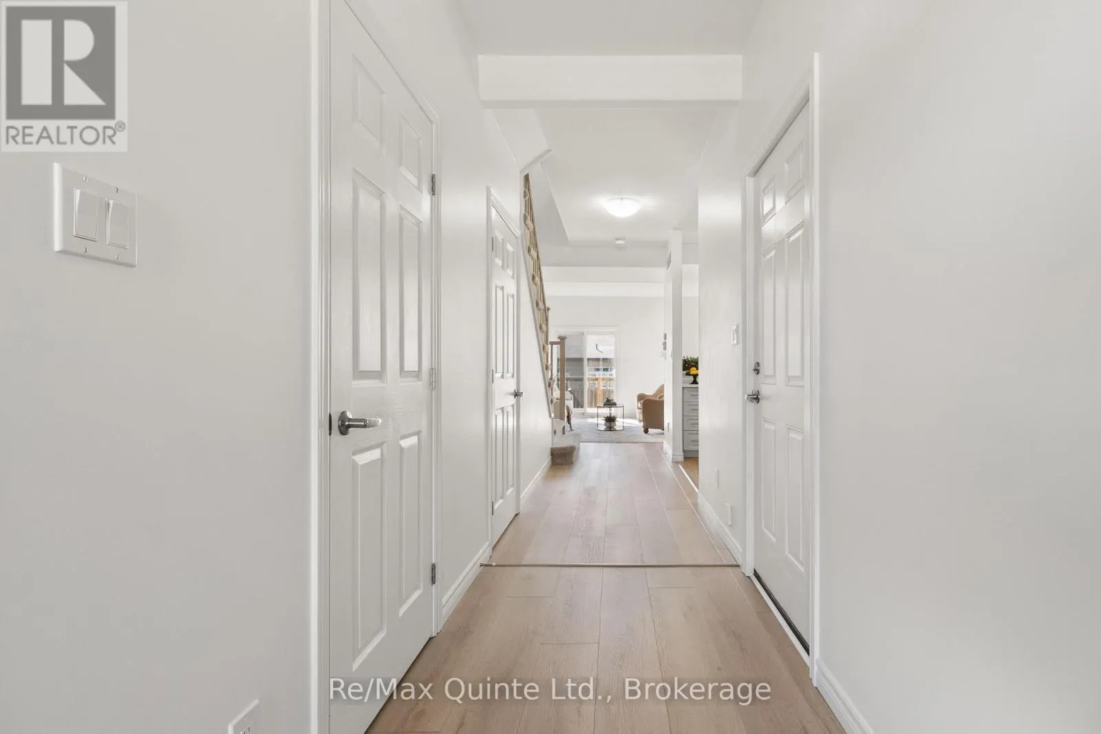 46 COTTONWOOD DRIVE